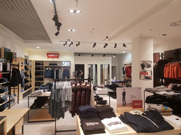 Lokal MULTI JEANS w C.H. LESZNO w Lesznie